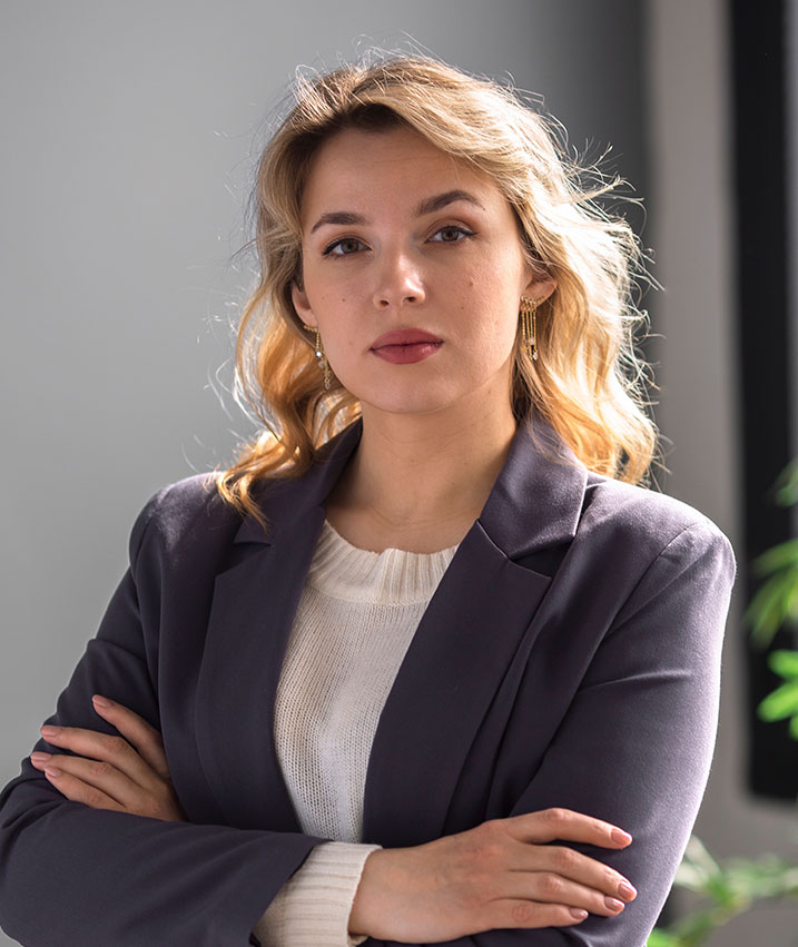 Dr. Sarah Williams
